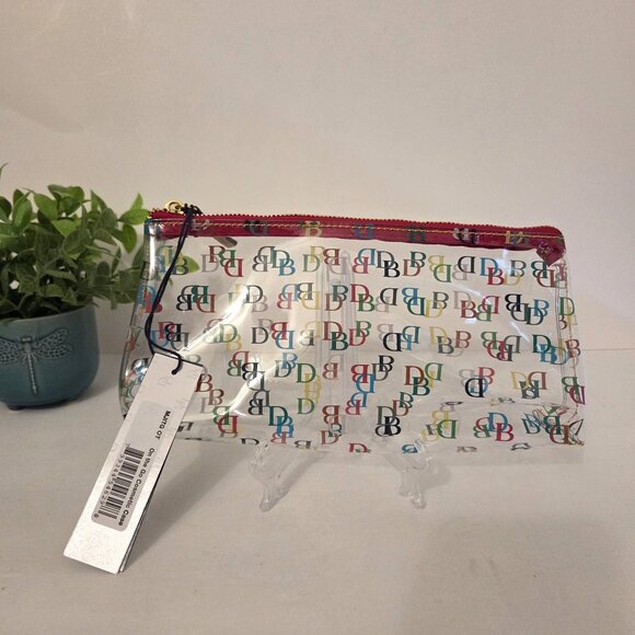 NWT Dooney & Bourke It On the Go Cosmetics Case - Picture 1 of 7